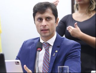Comissão aprova punição maior para lesão corporal contra pessoa com deficiência