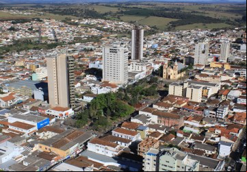 Alfenas: O Desgoverno do Prefeito Luizinho, já condenado pela Justiça, está prejudicando o povo e a população