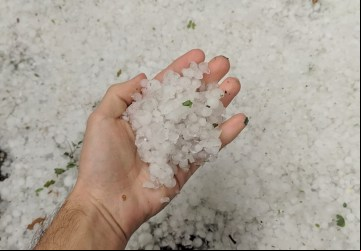 Chuva de granizo assusta as cidades de Jesuânia, Lambari e Muzambinho
