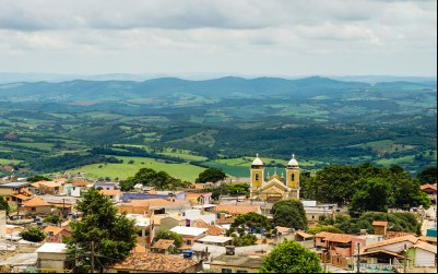 São Tomé das Letras recebe relíquia de apóstolo padroeiro da cidade vinda direto da Itália